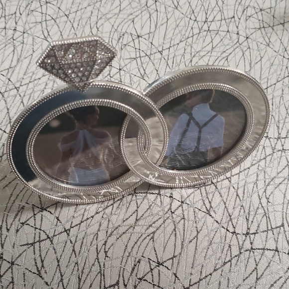 Picture frame - Picture 2 of 5